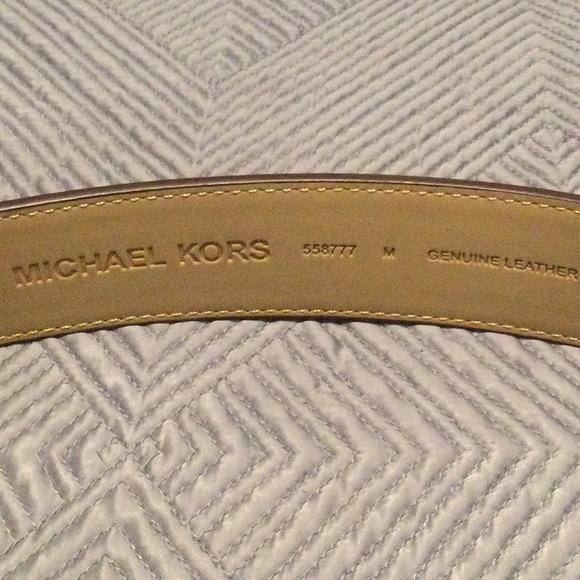 Michael Kors Medium brown leather belt for women with gold tone hardware - Picture 3 of 5
